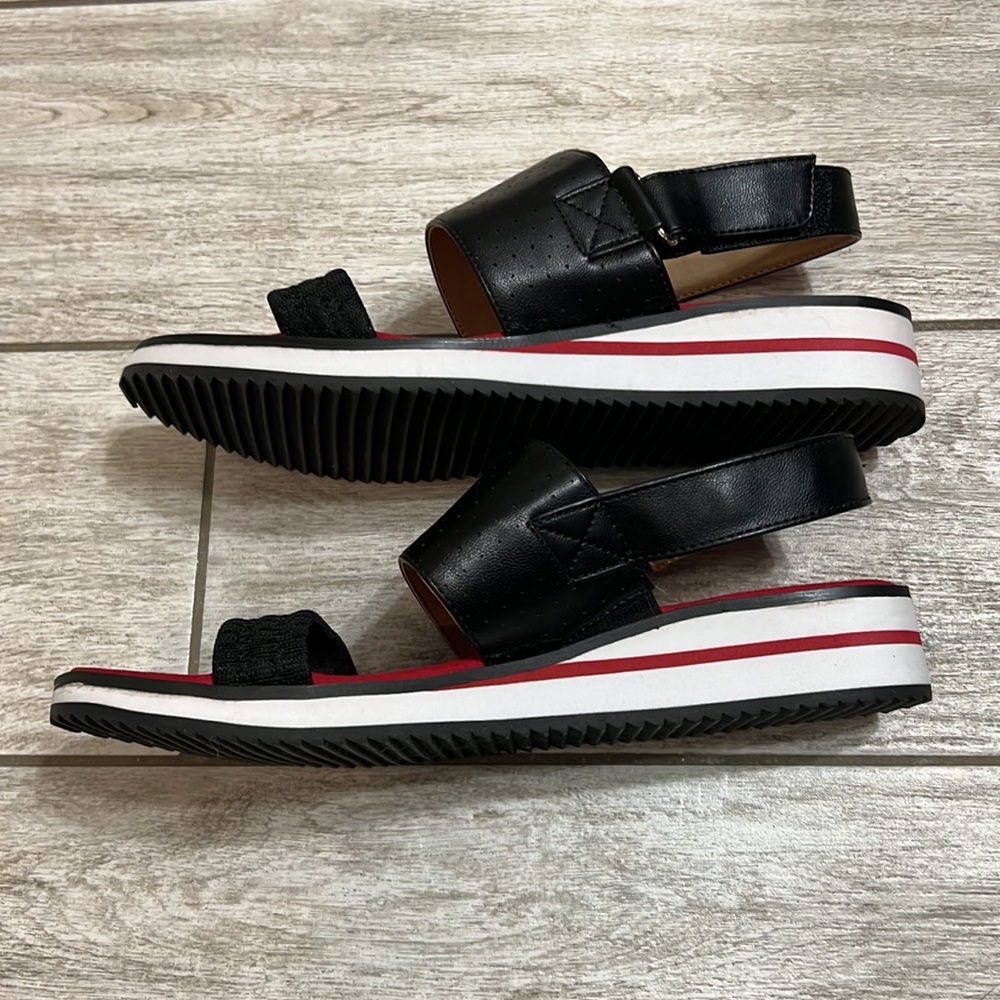 Adrienne Vittadini Sport Red & Black Sandals-8M - Picture 2 of 10
